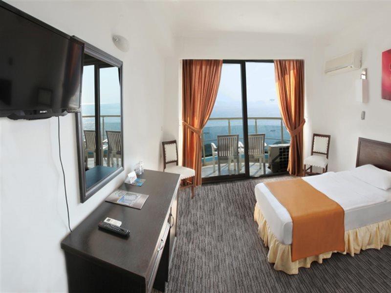 Otel Arora Kuşadası