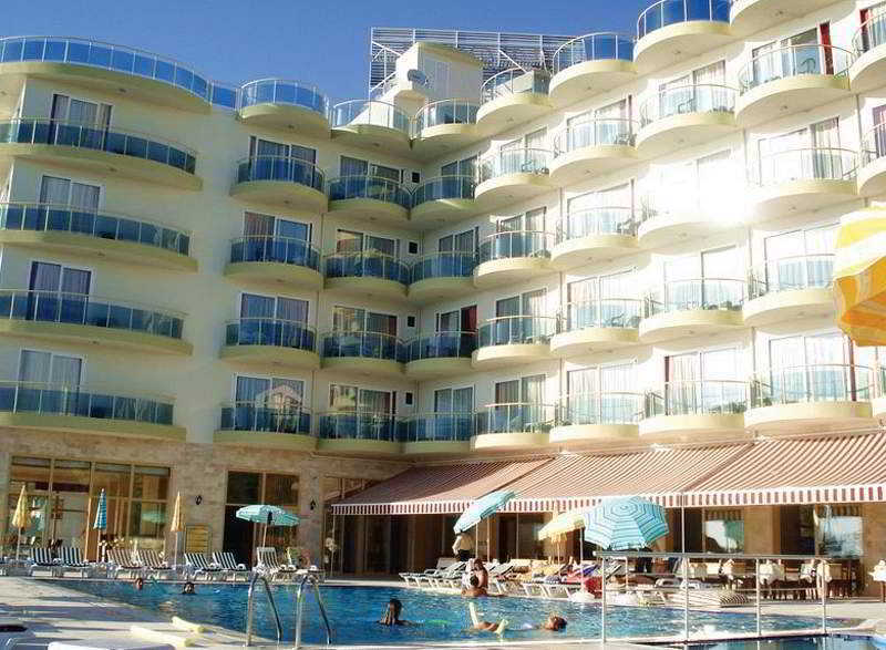 Arora Otel Kuşadası